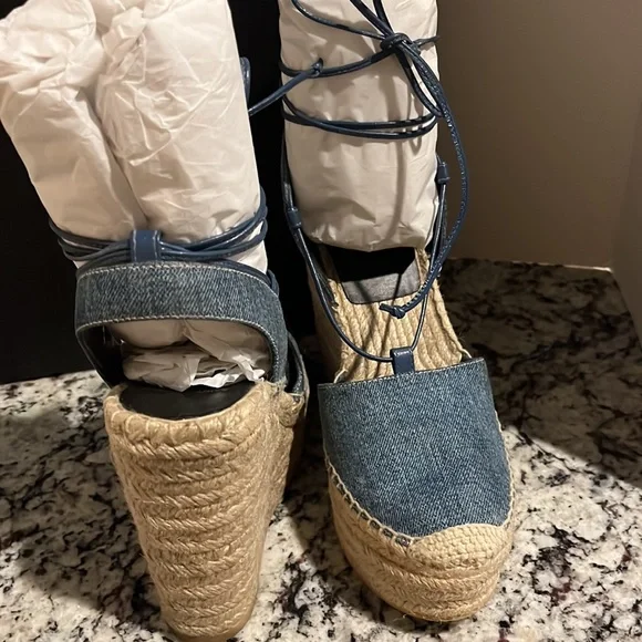 Saint Laurent Blue and Tan Platform Espadrilles - Picture 2 of 5